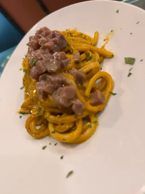 Tagliolini with Trapanese pesto and tuna tartare