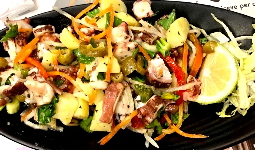 Piatto di pesce alla griglia